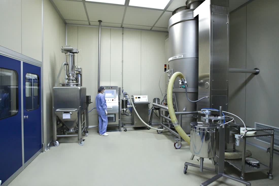 Food & beverage cleanroom