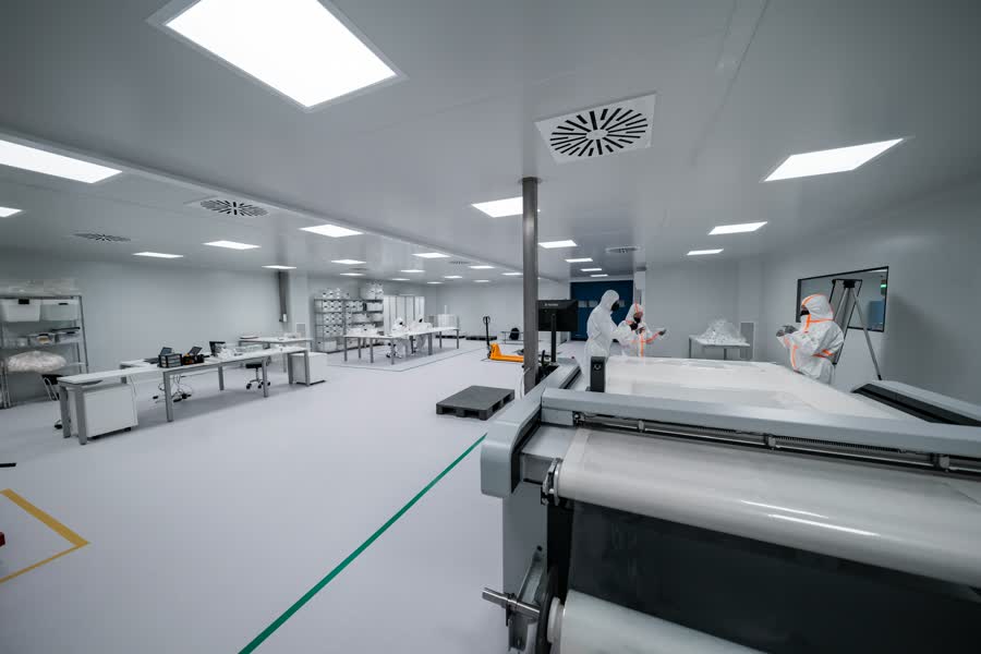 Electronics cleanroom